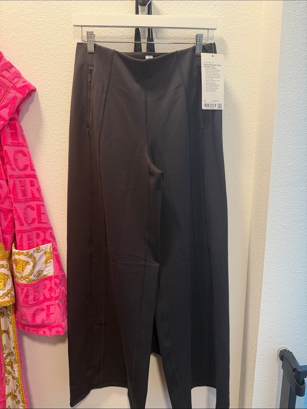 Lululemon Define High-Rise Wide-Leg Pant Luon - NWT - Med - Black - Picture 11 of 12